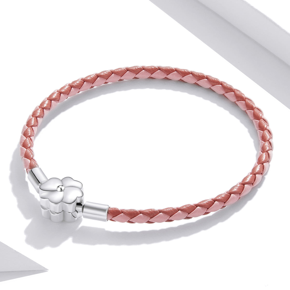 Gradient Clover Leather Basic Bracelet