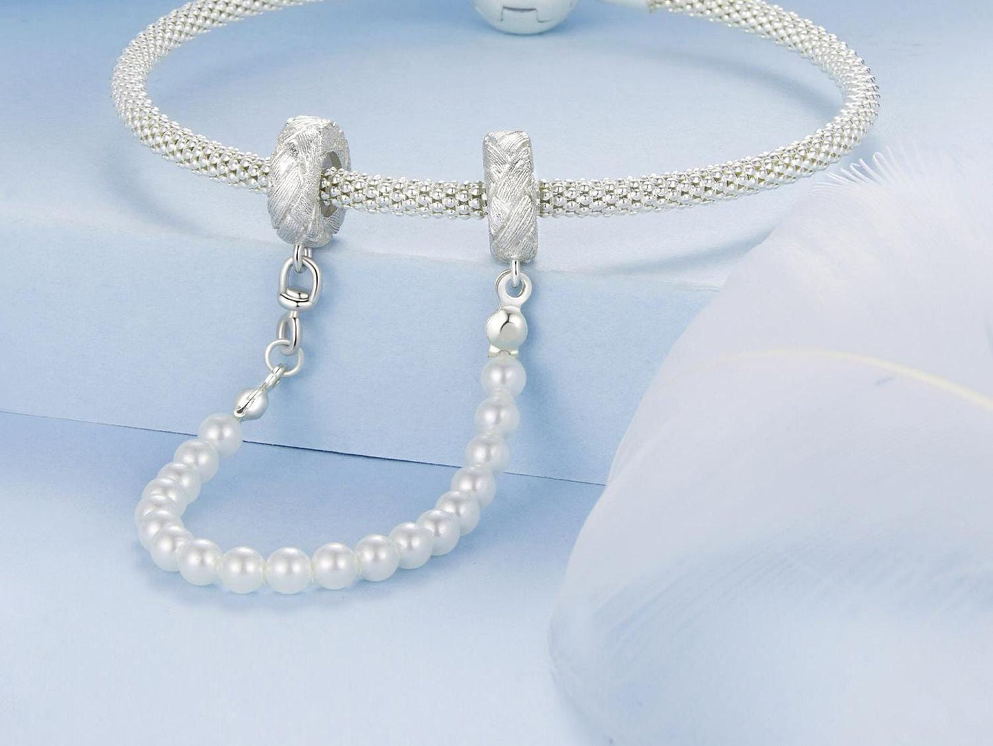 Weaved Safety Chain Charm