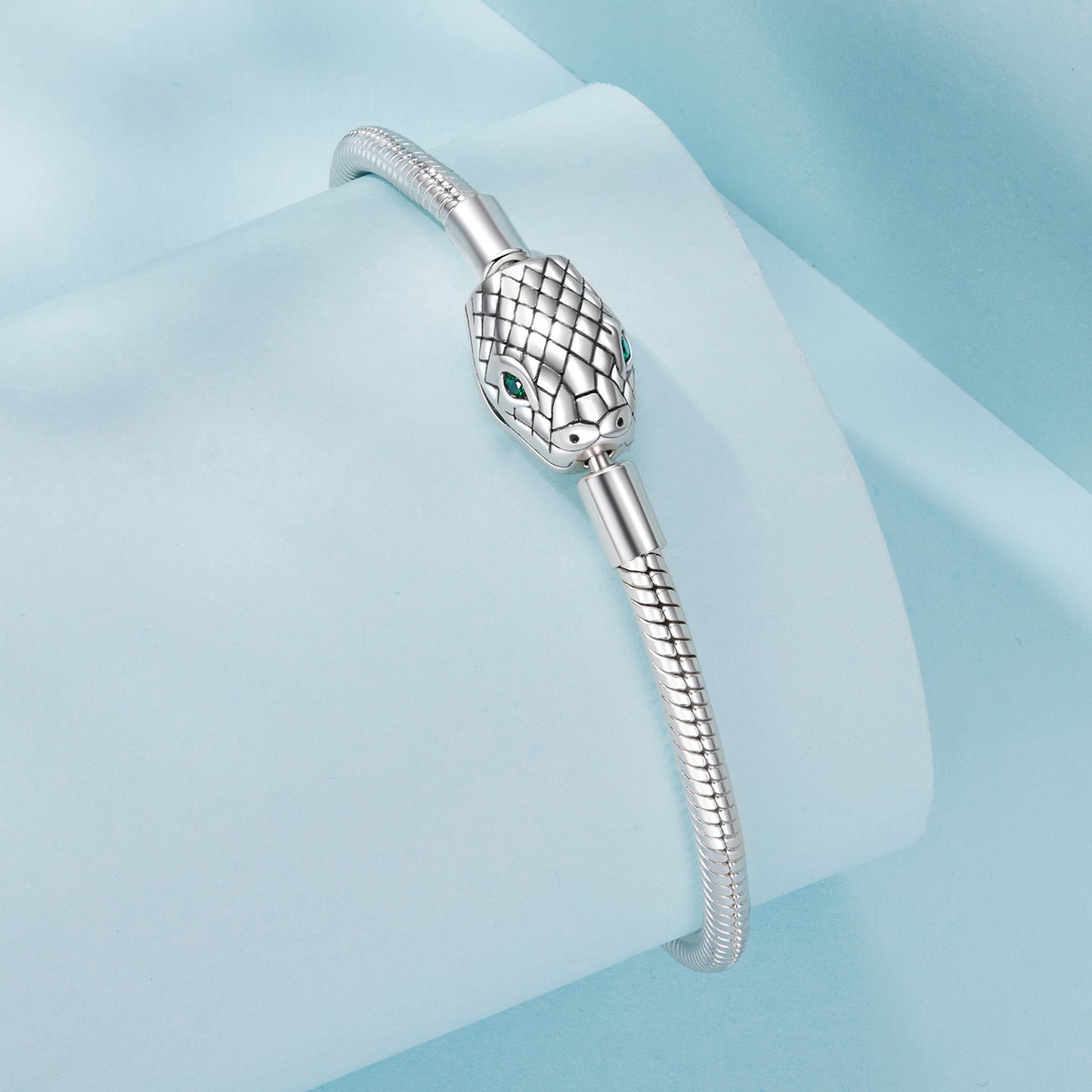 Serpentine Chain Link Bracelet