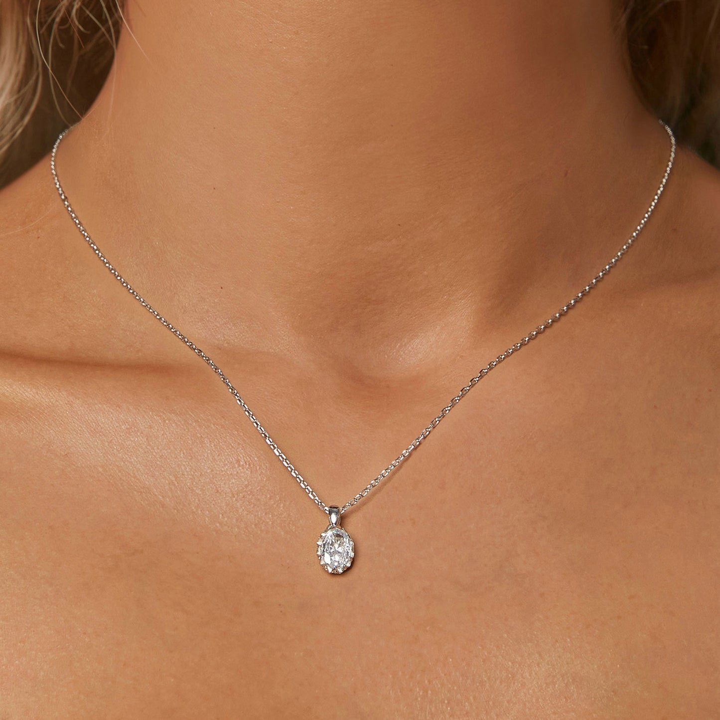 Brilliant 1ct Moissanite Necklace