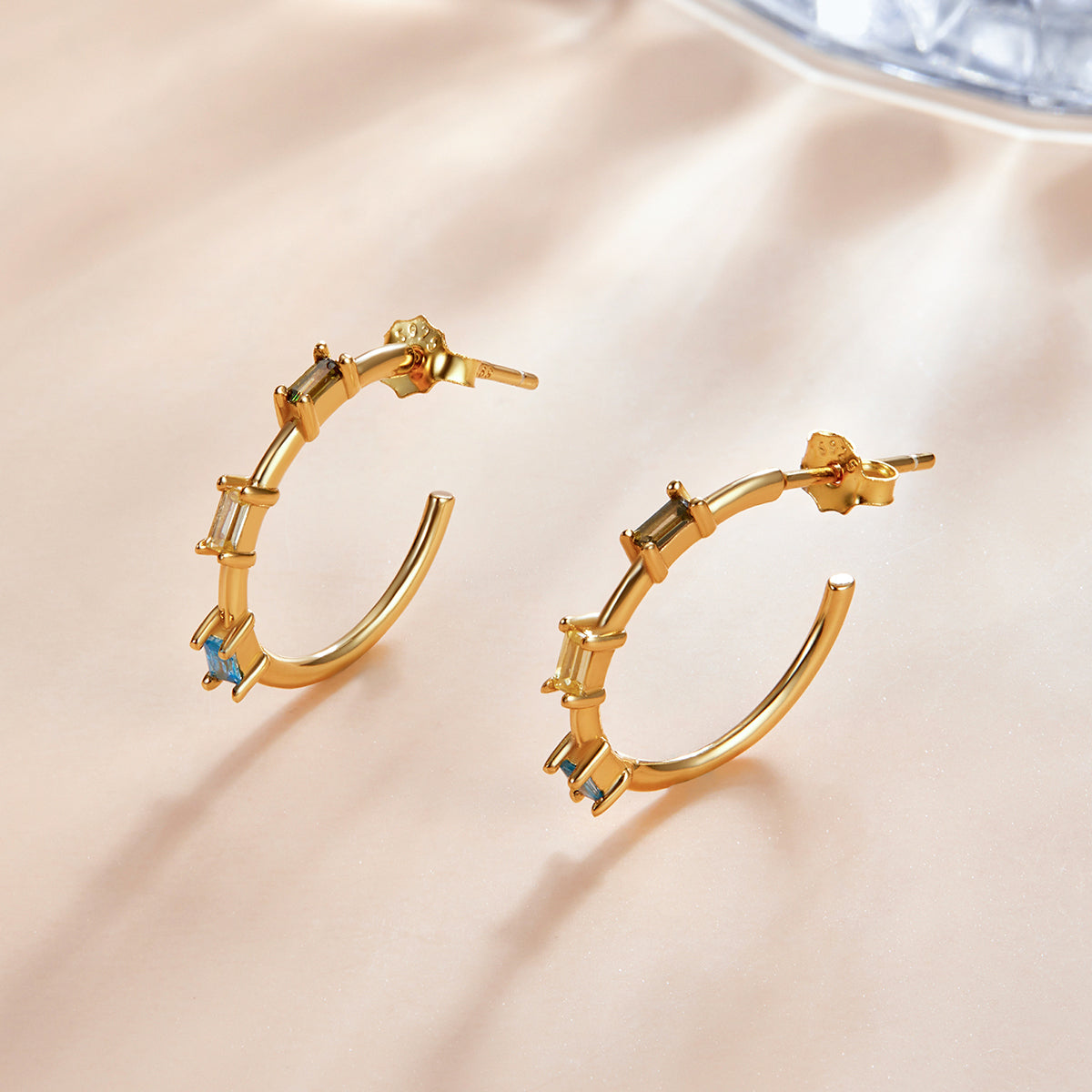 Sparkling Square Stud Earrings