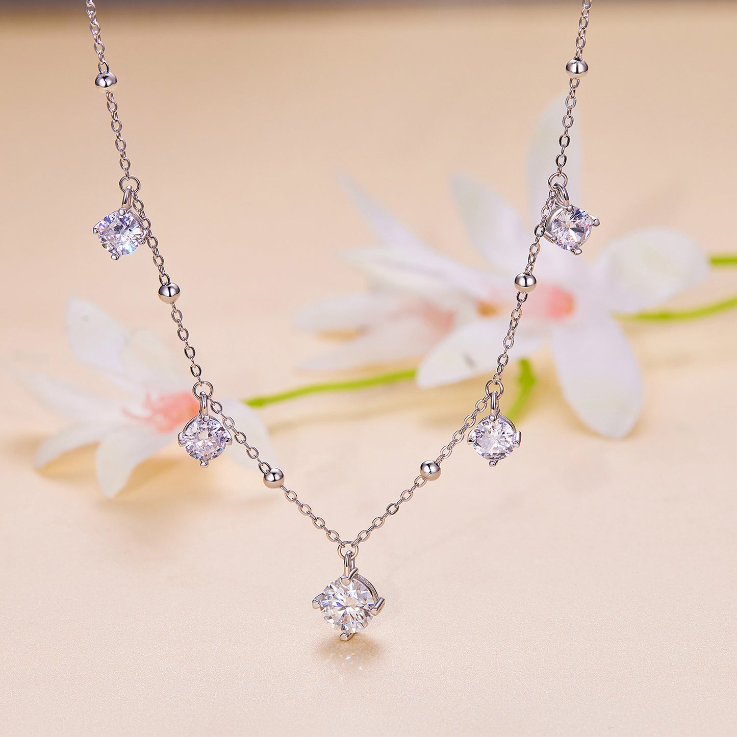 Sparkling Moissanite Collarbone Necklace