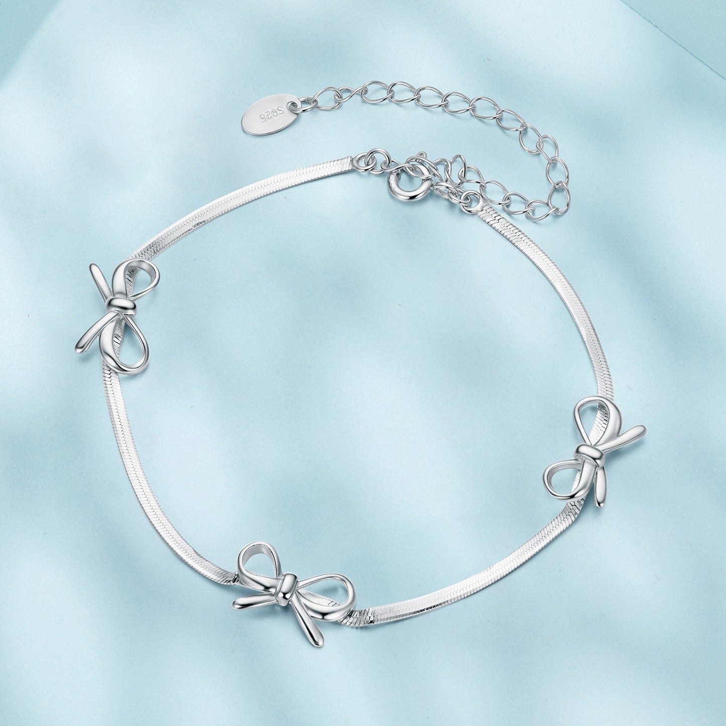 Delicate Bow Detail Bracelet