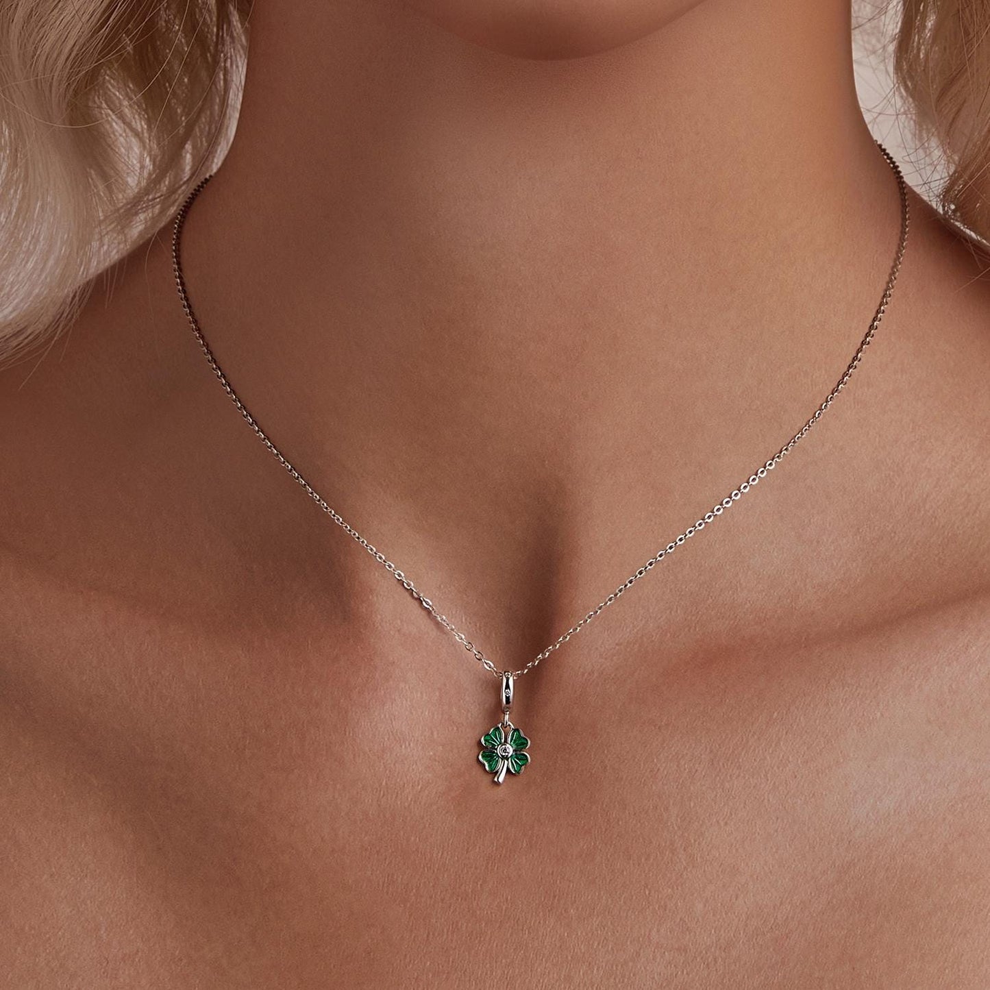 Four-leaf clover Pendant Charm