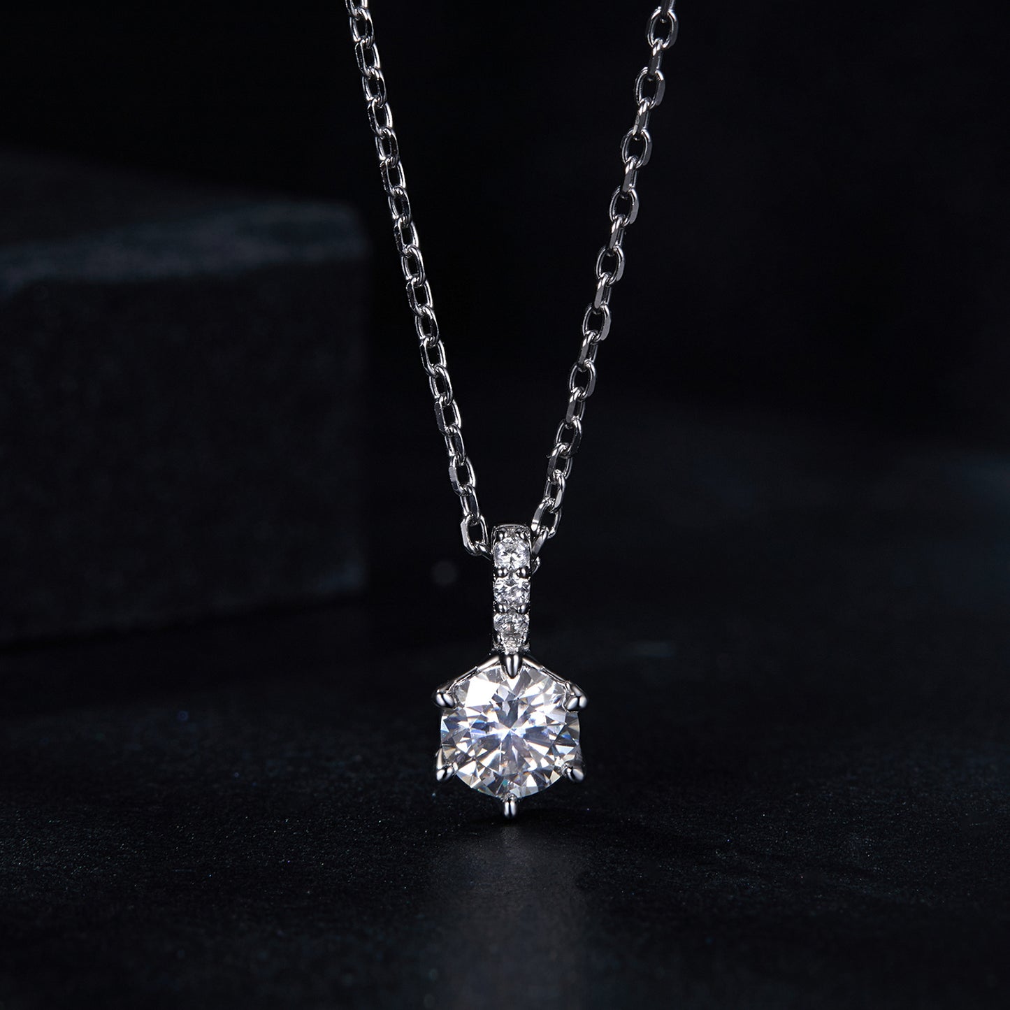 1ct Sparkling Moissanite Necklace