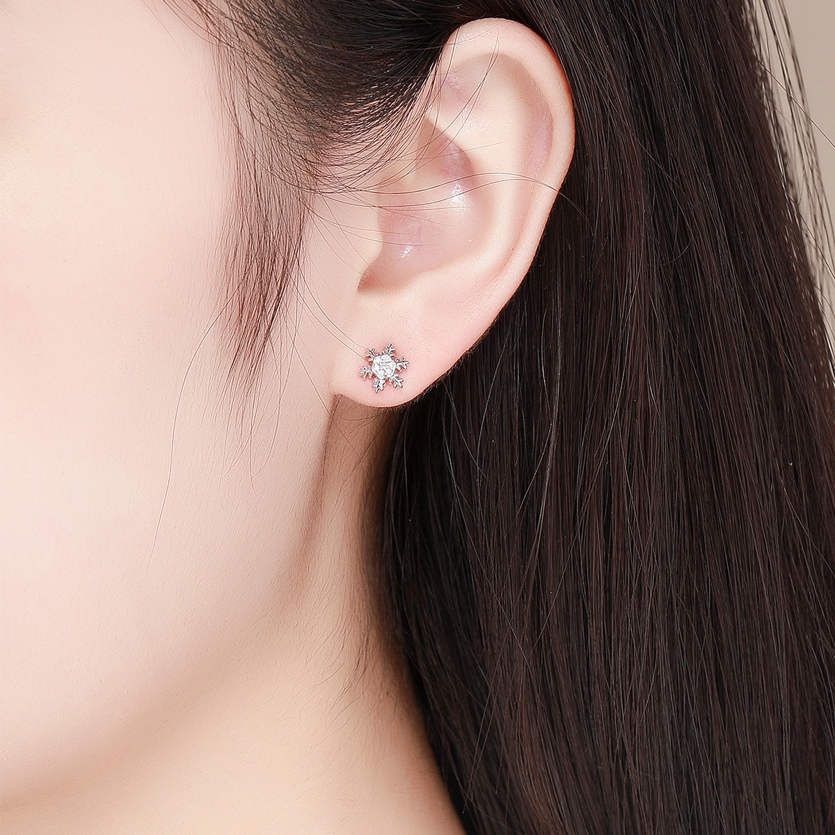 Elegant Snowflake Earrings