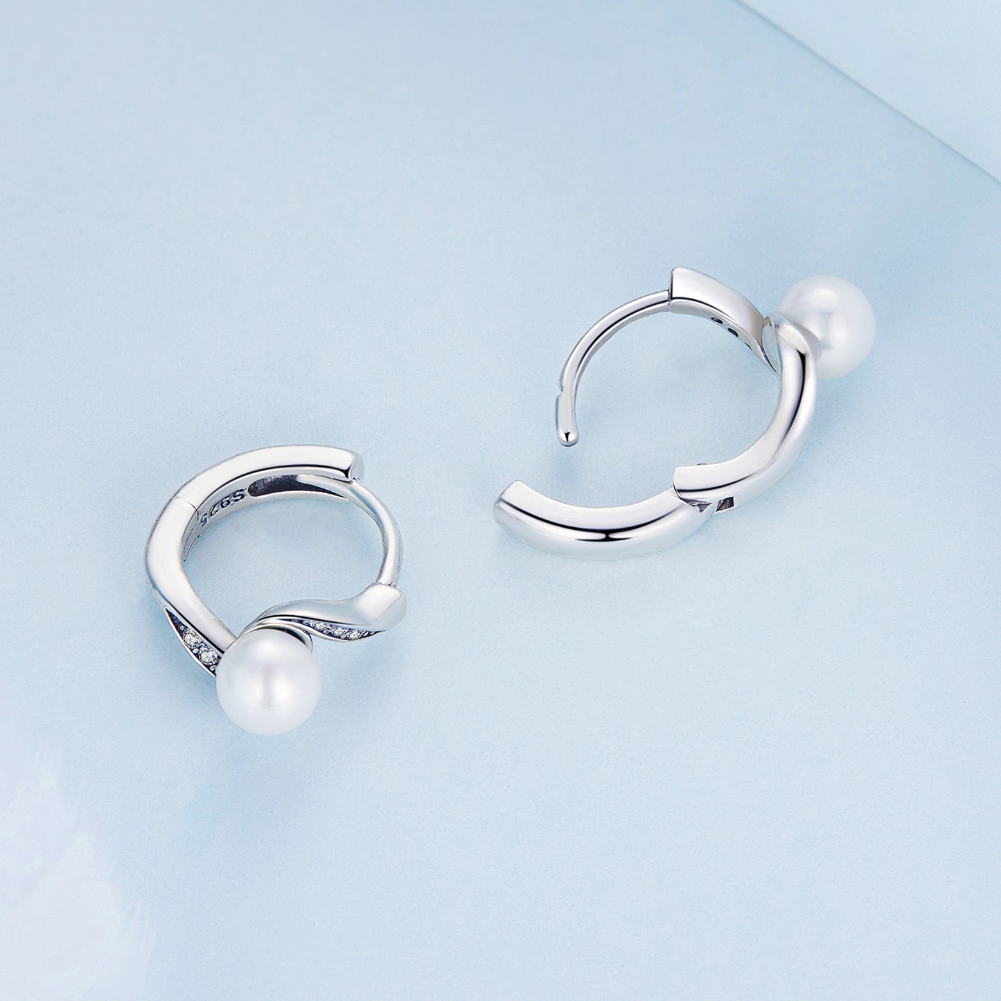 Pearl Clip-On Earrings