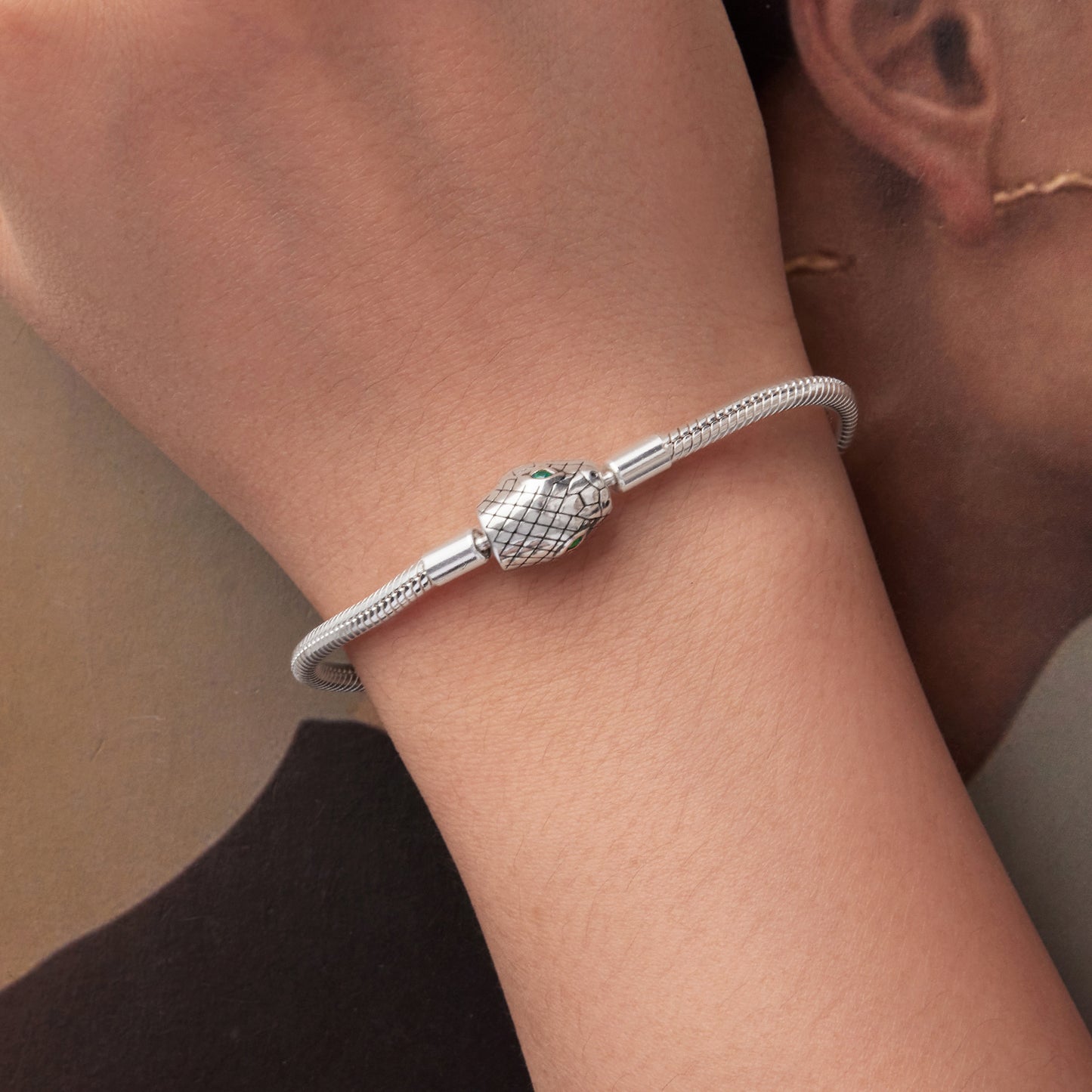 Serpentine Chain Link Bracelet