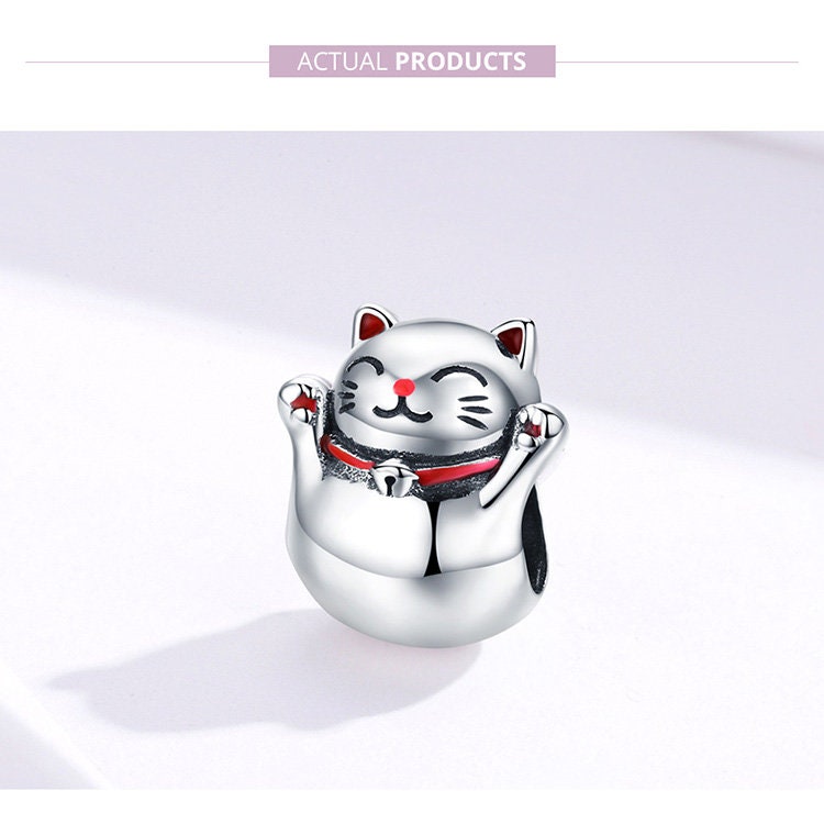 Lucky Cat Charm