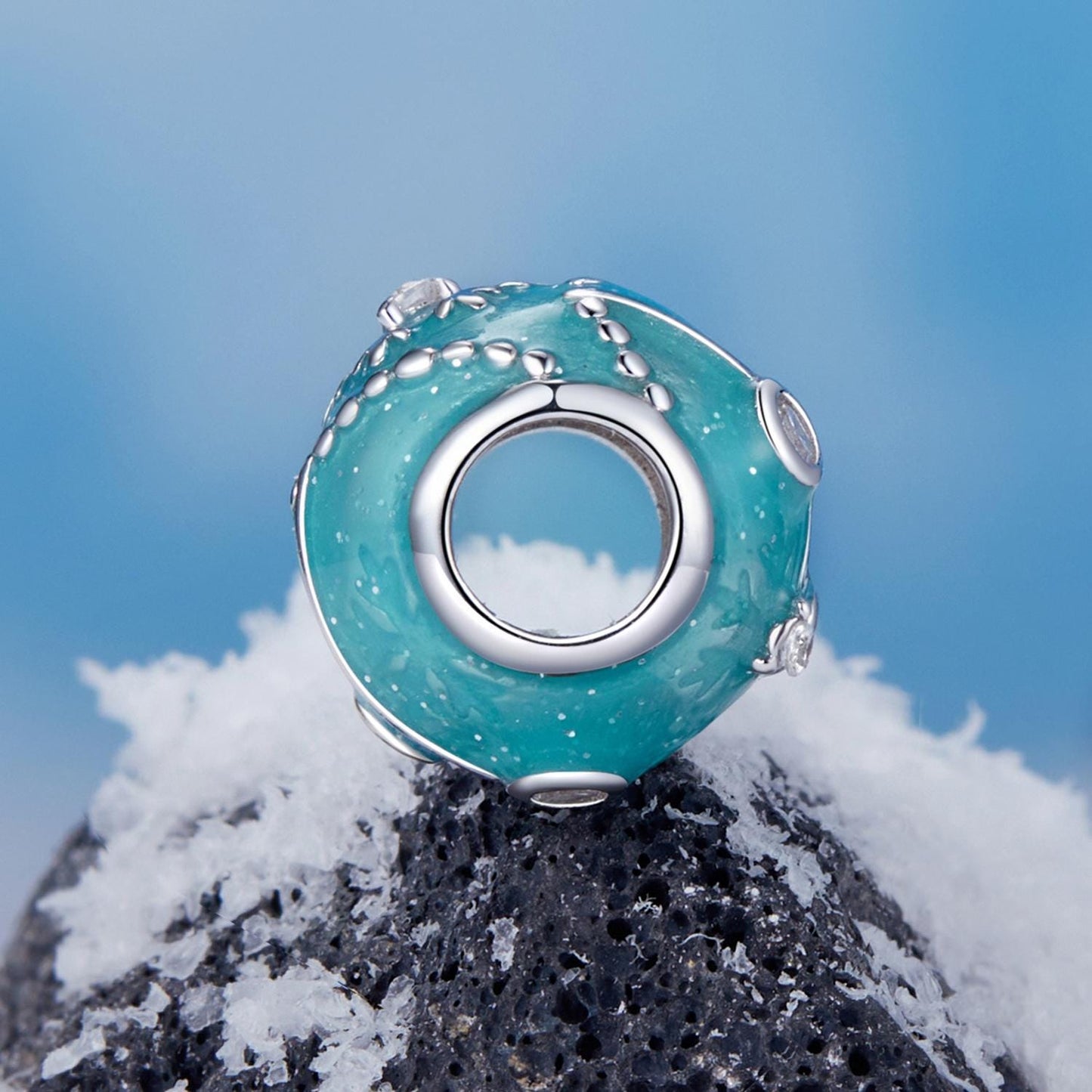 Snowflake Charm,