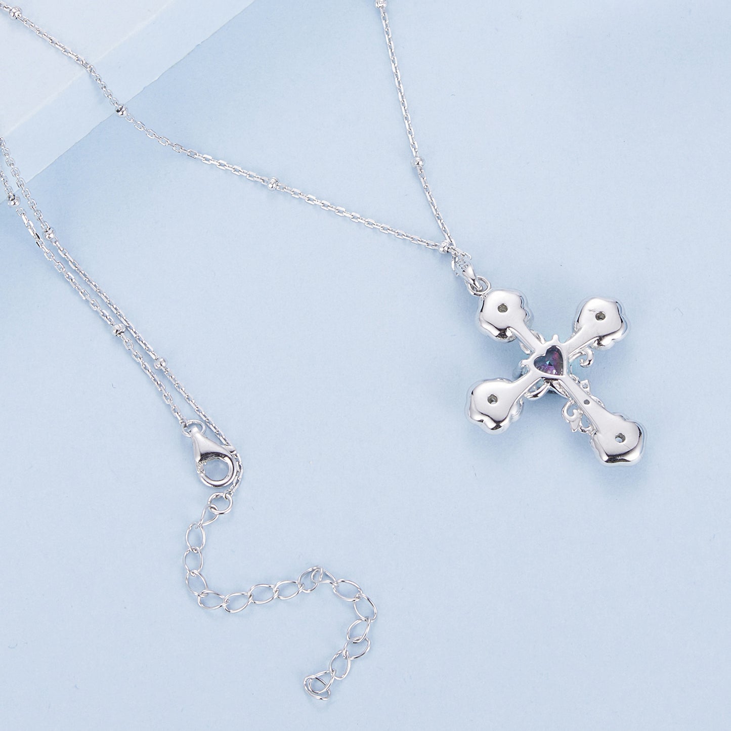 Rose Pendant Necklace
