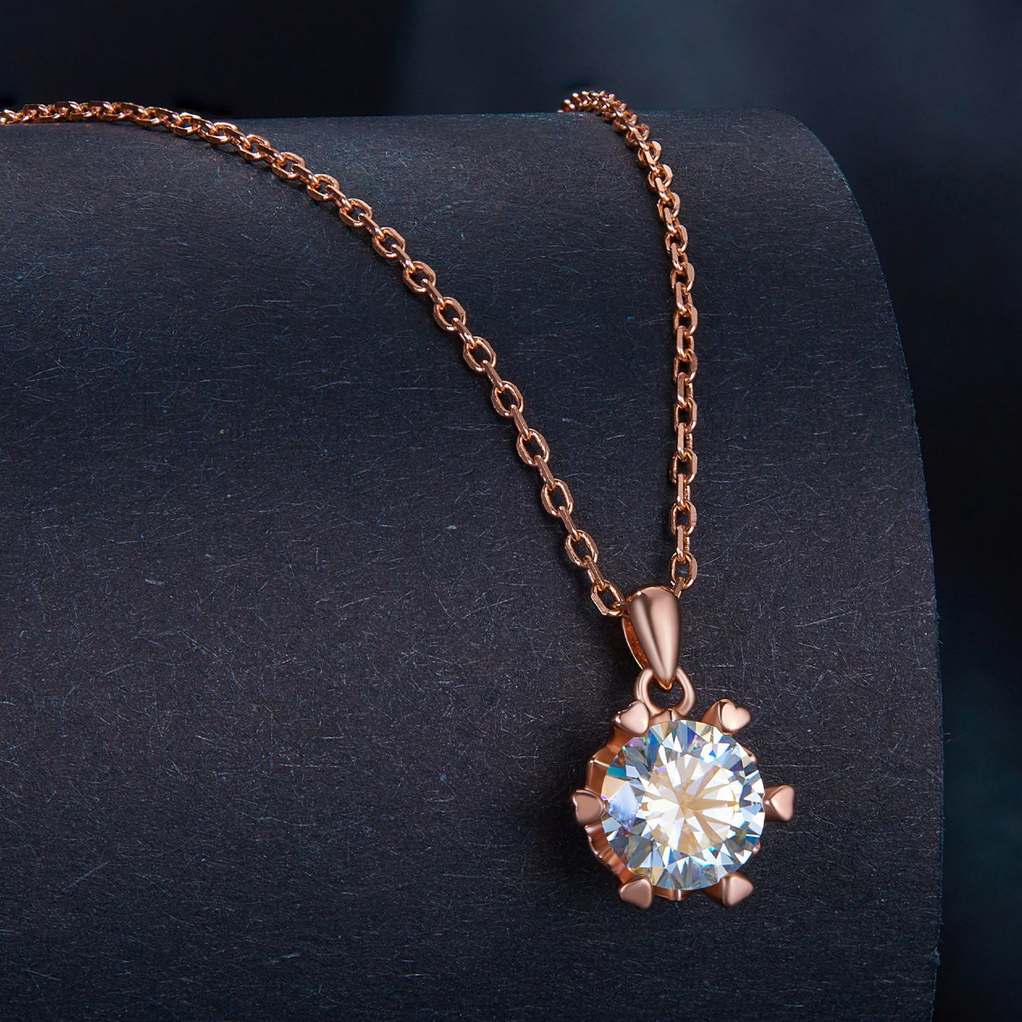 Luxurious Moissanite Necklace
