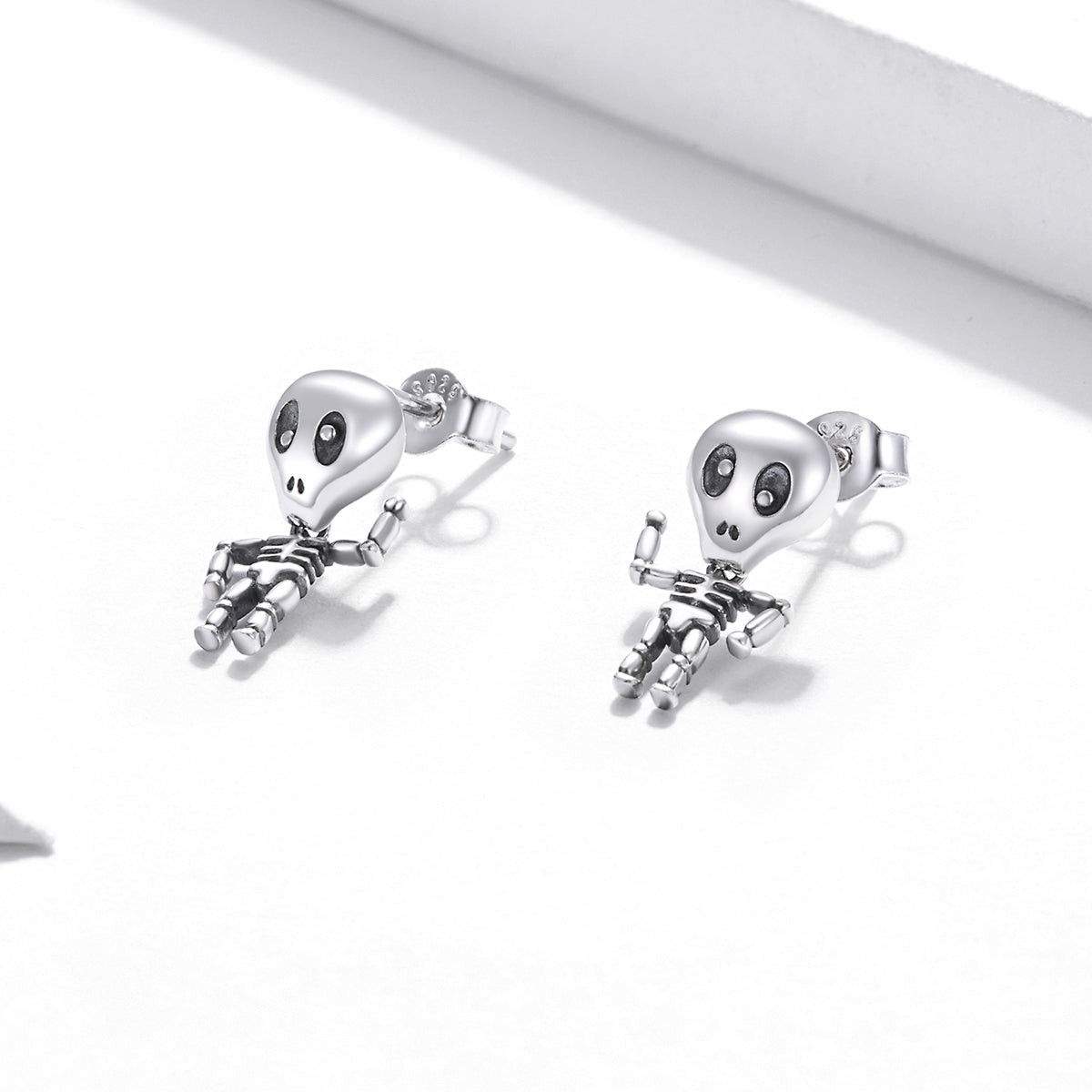 Skull Stud Earrings