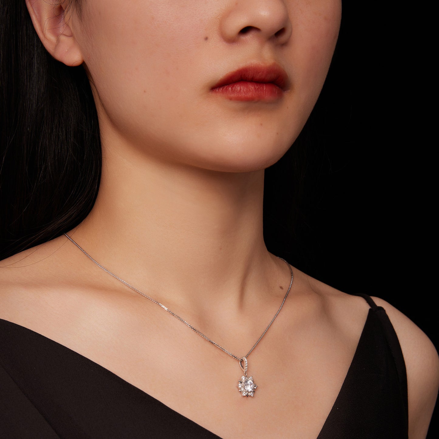 Dazzling Moissanite Necklace