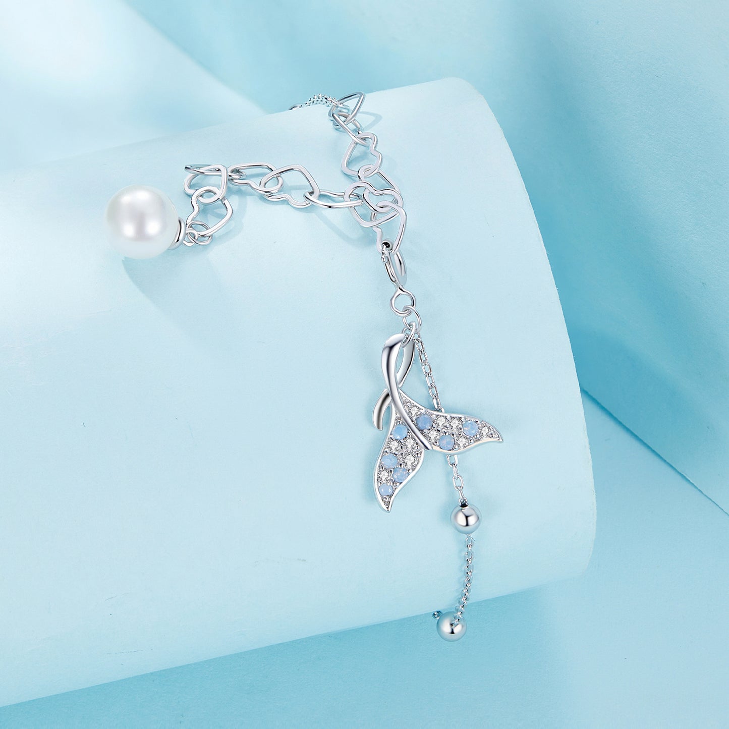 Fishtail Shell Pearl Bracelet