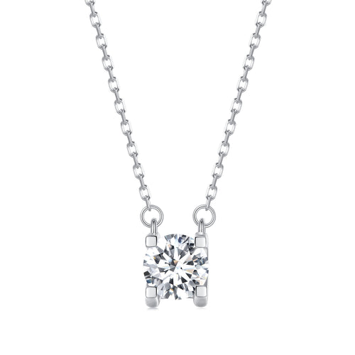 Luxurious Moissanite Necklace