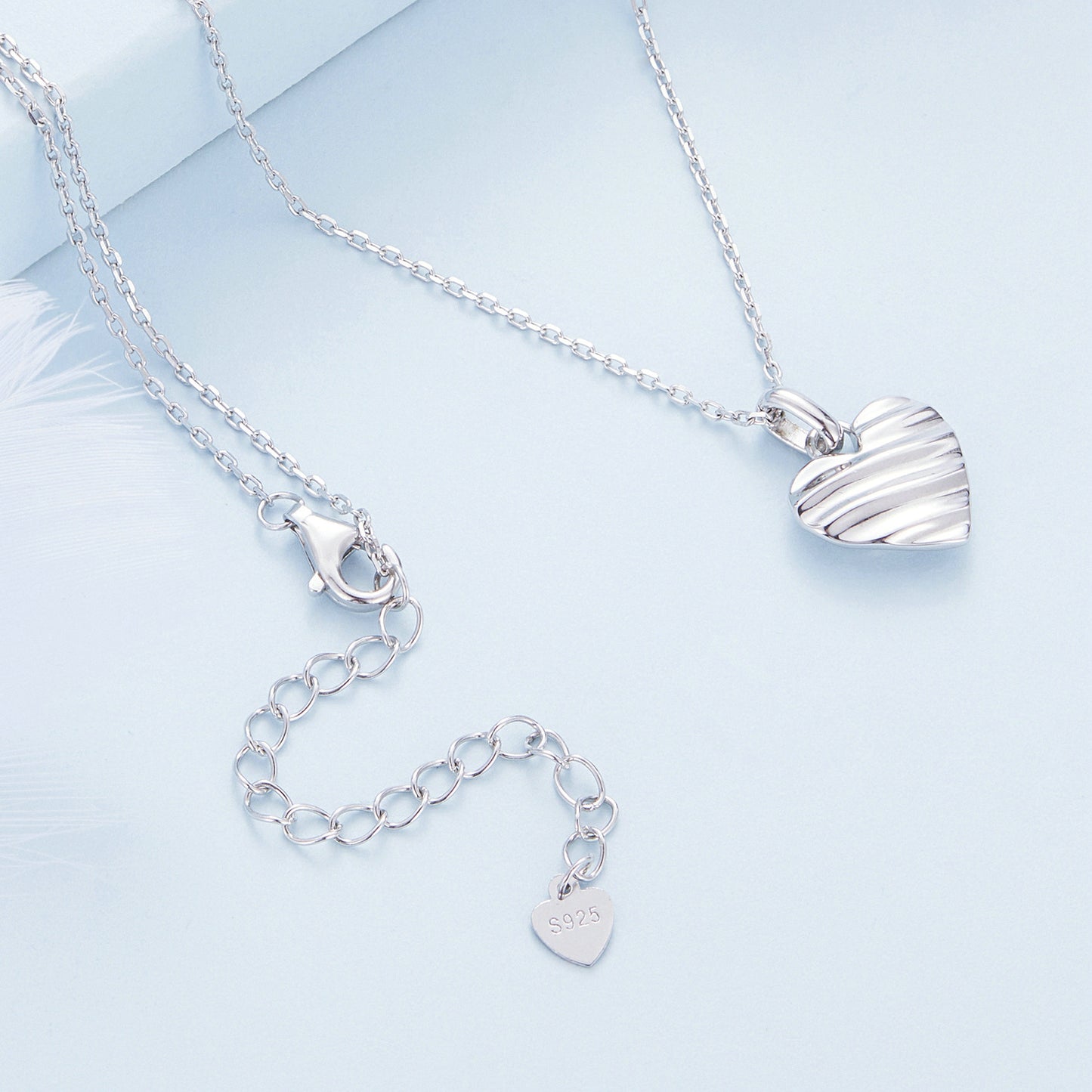 Rippling Heart Pendant Necklace