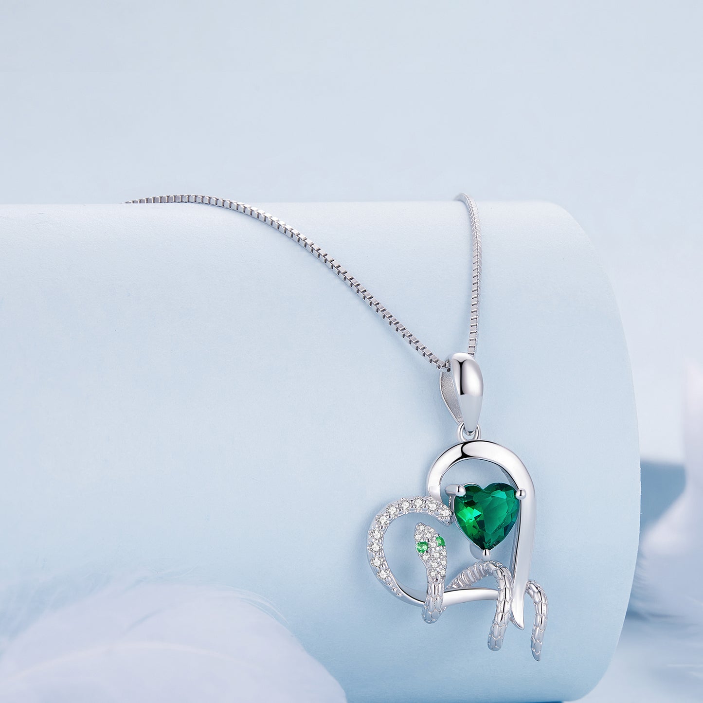 Elegant Serpent Heart Necklace