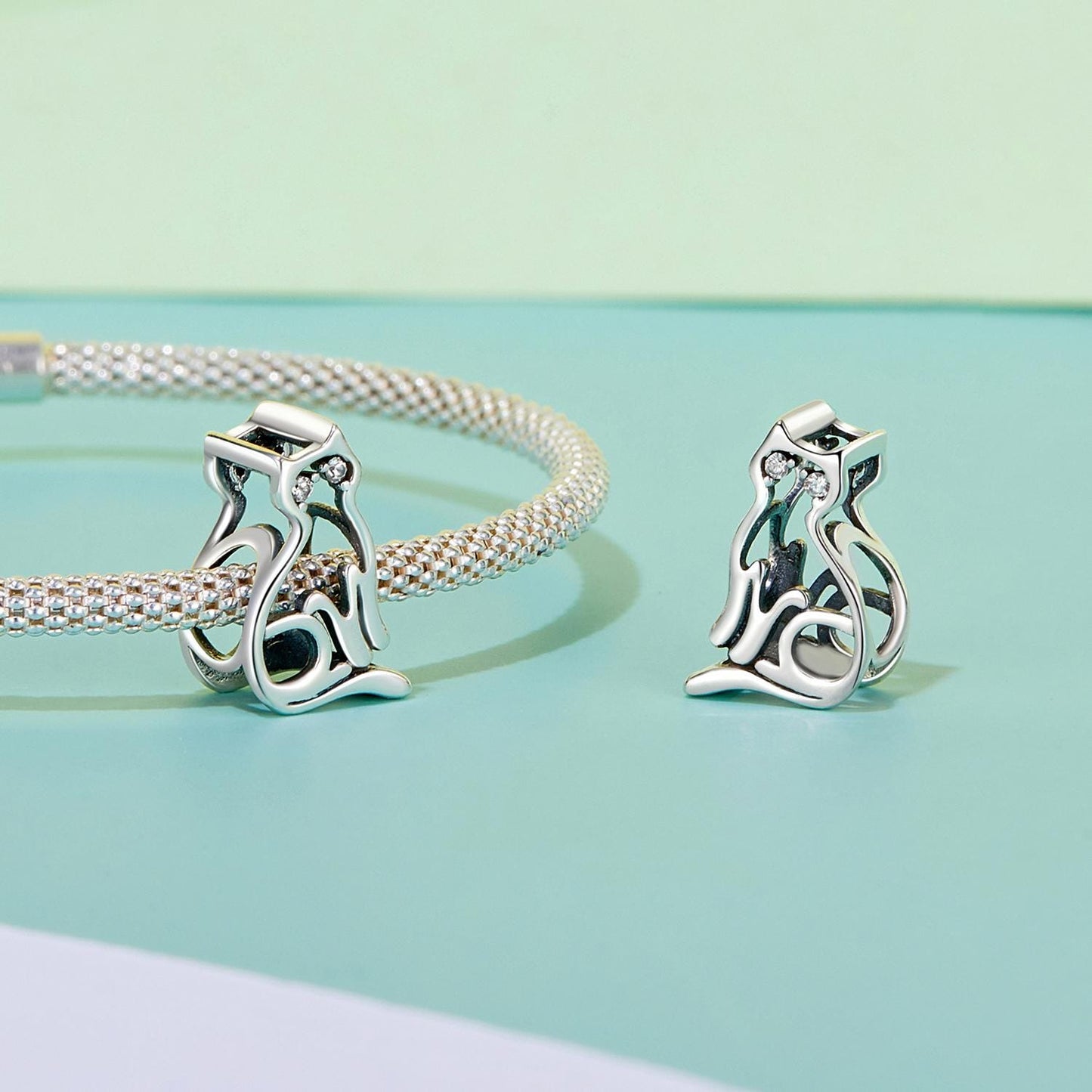 Hollowed Cat Charm