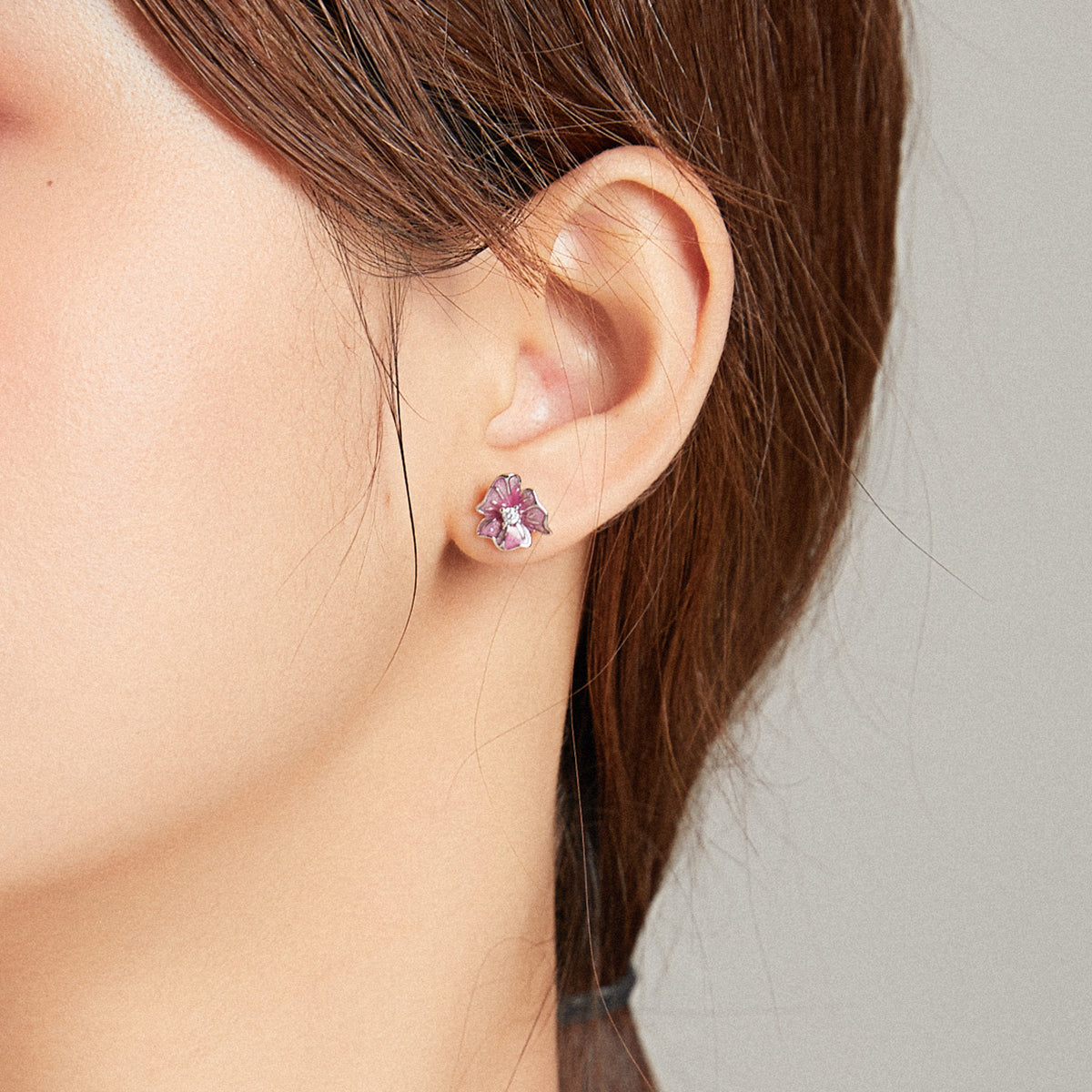 Blooming Stamen Stud Earrings