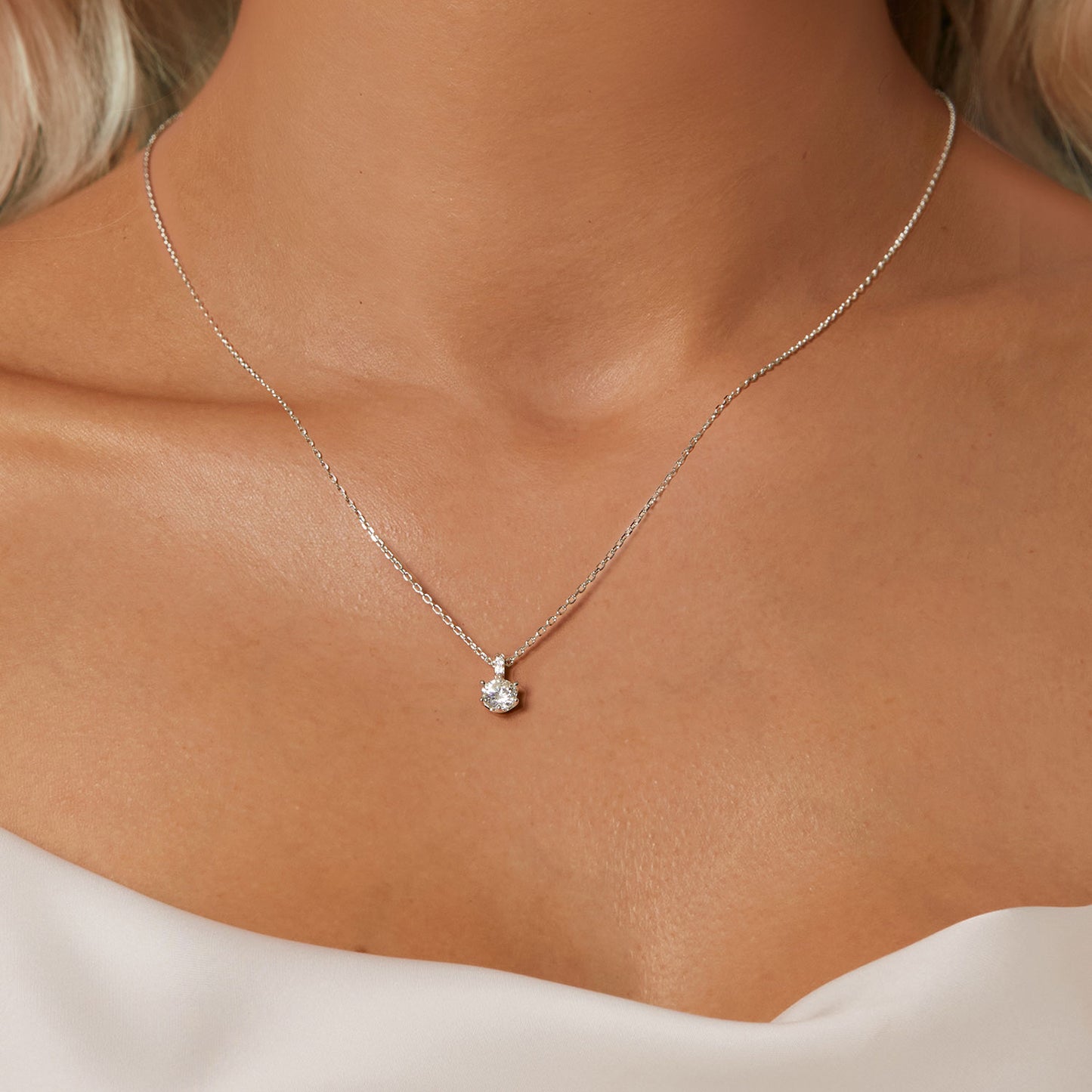 0.5ct Sparkling Moissanite Necklace
