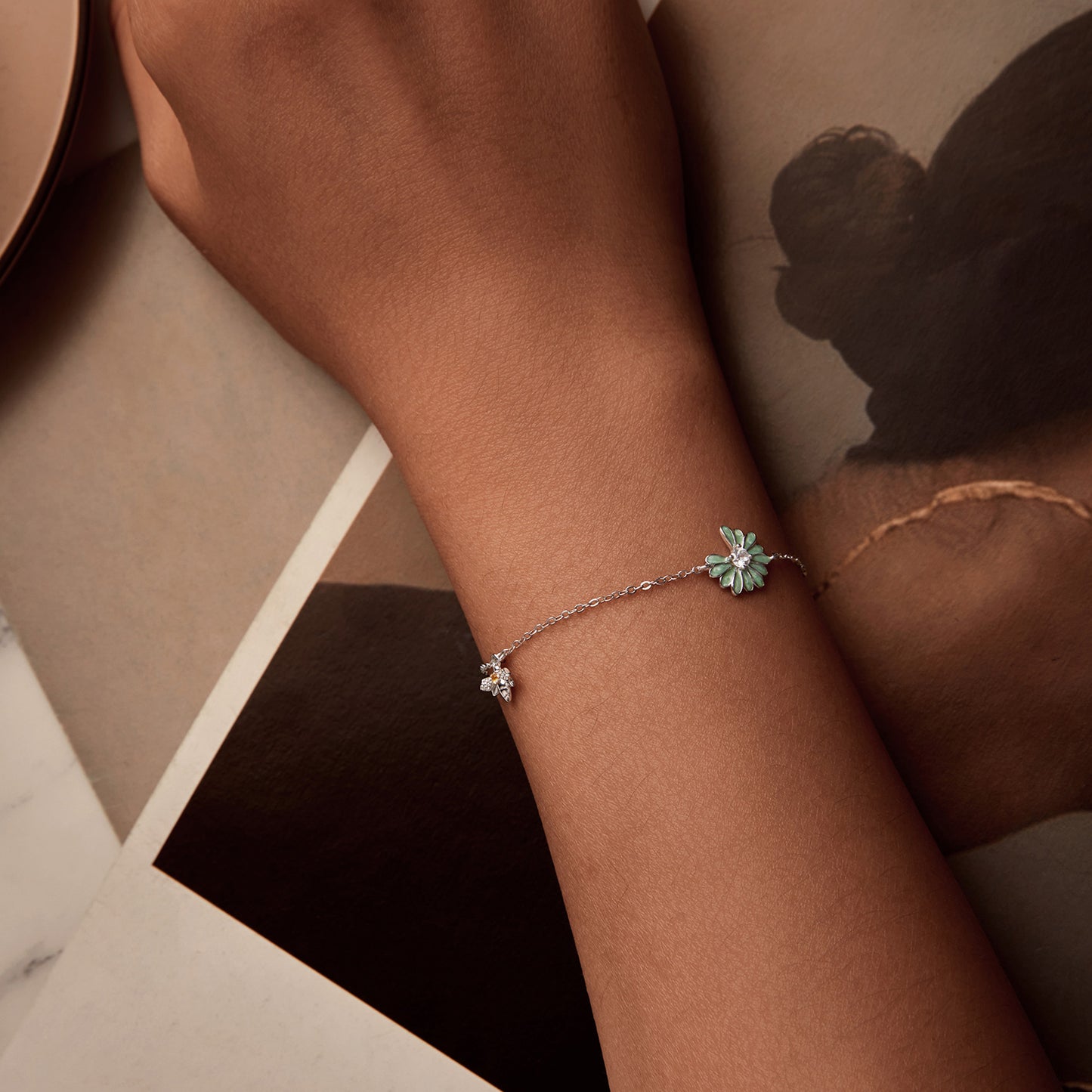 Daisy & Bee Bracelet
