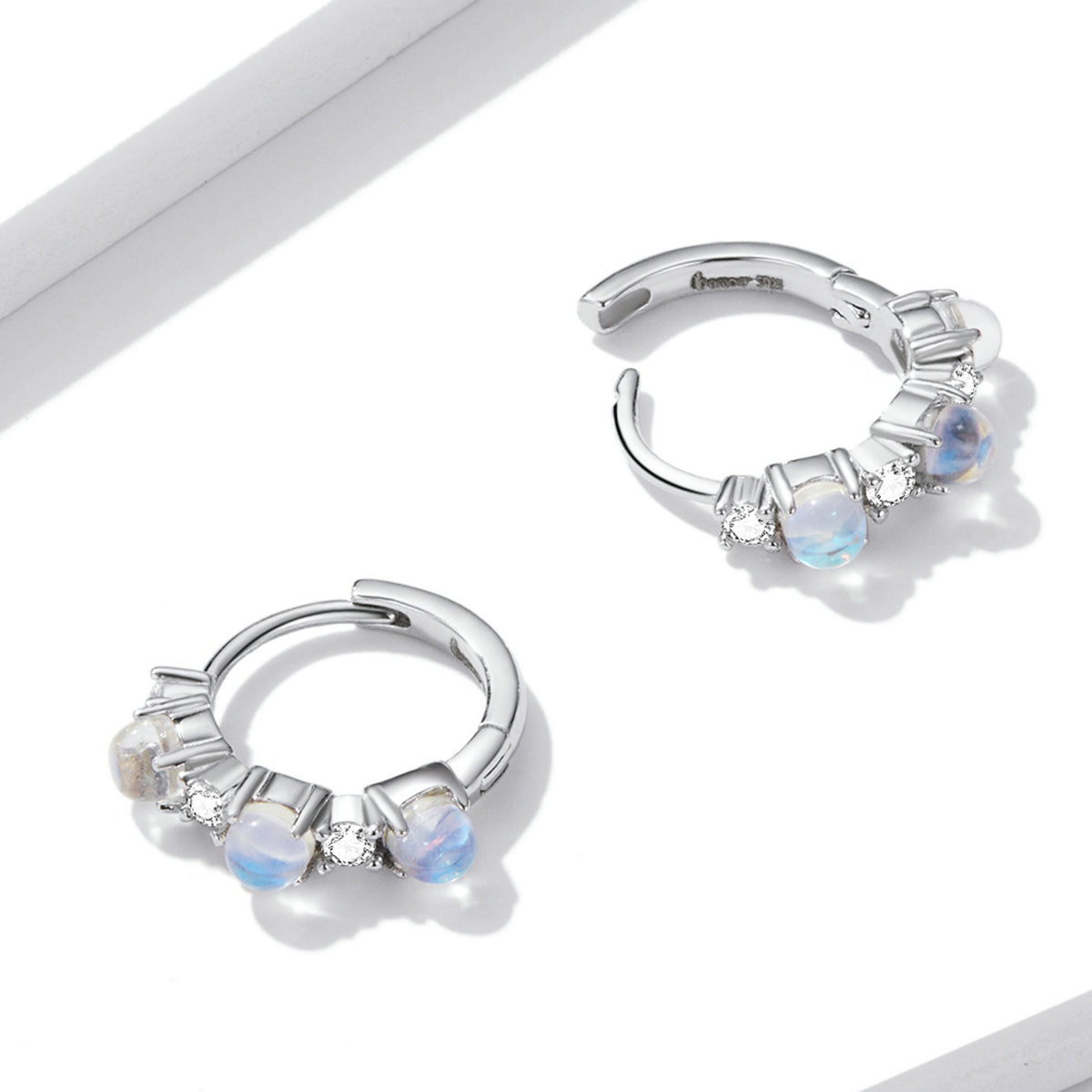 Minimalist Clip Earrings
