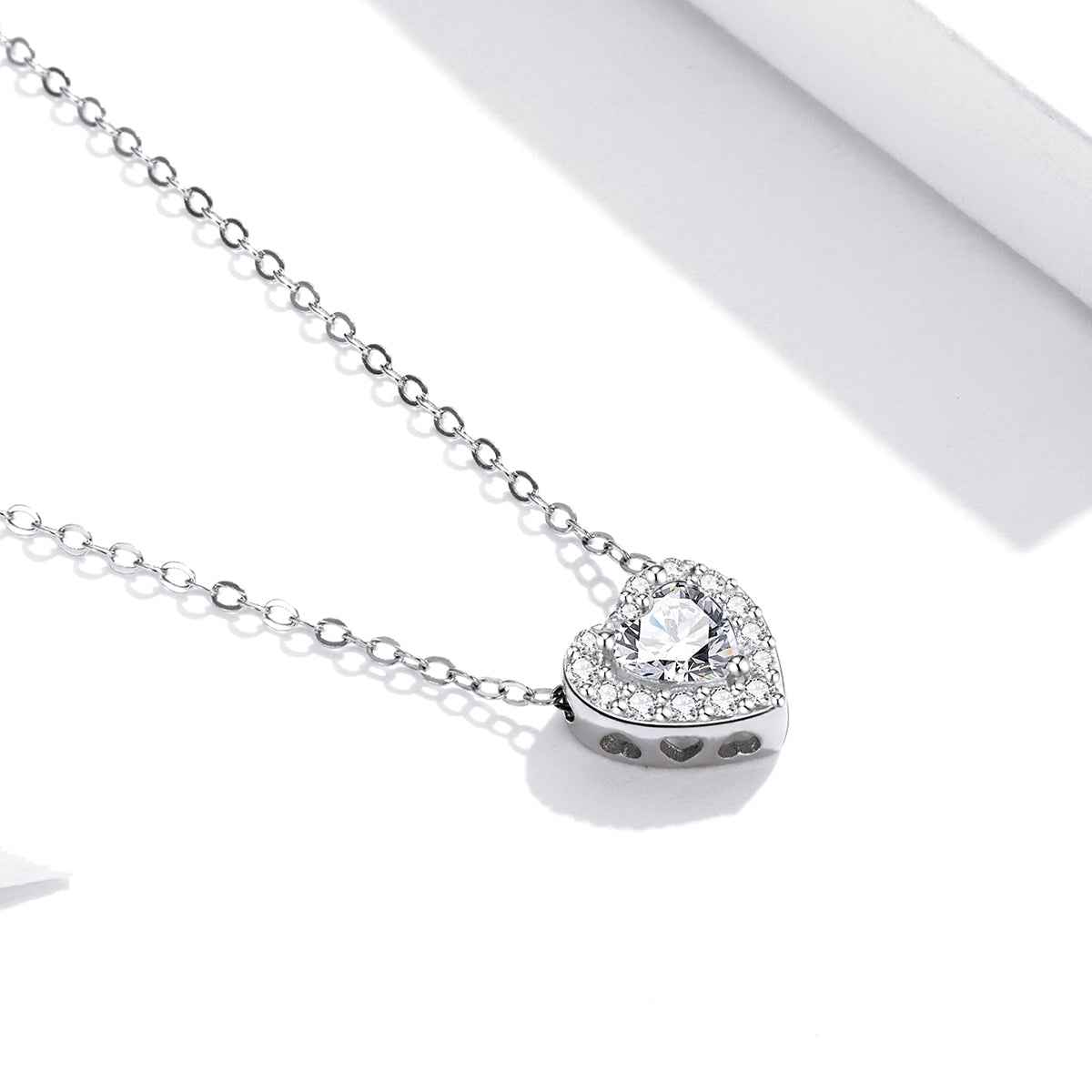 Glittering Heart Pendant Necklace