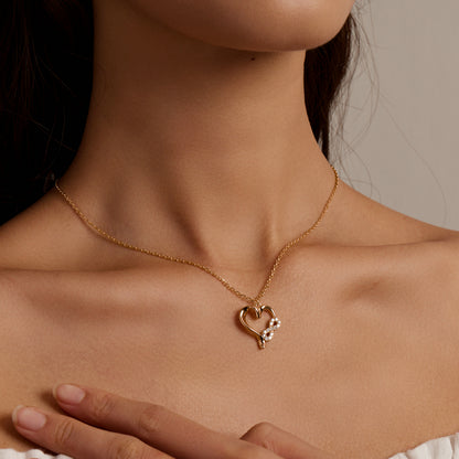 Eternal Heart Pendant Necklace