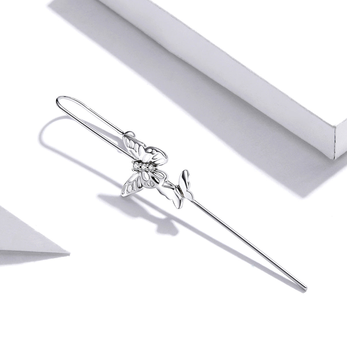 Fashionable Ear Pins