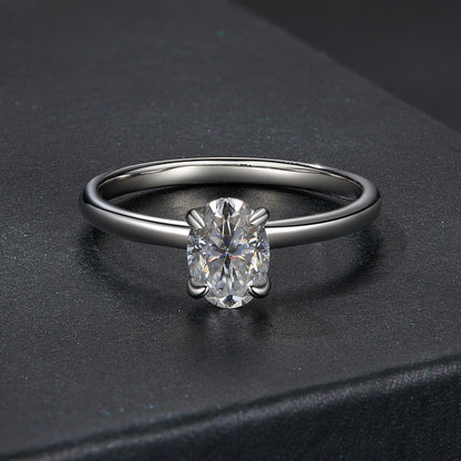 1 Carat Moissanite Ring