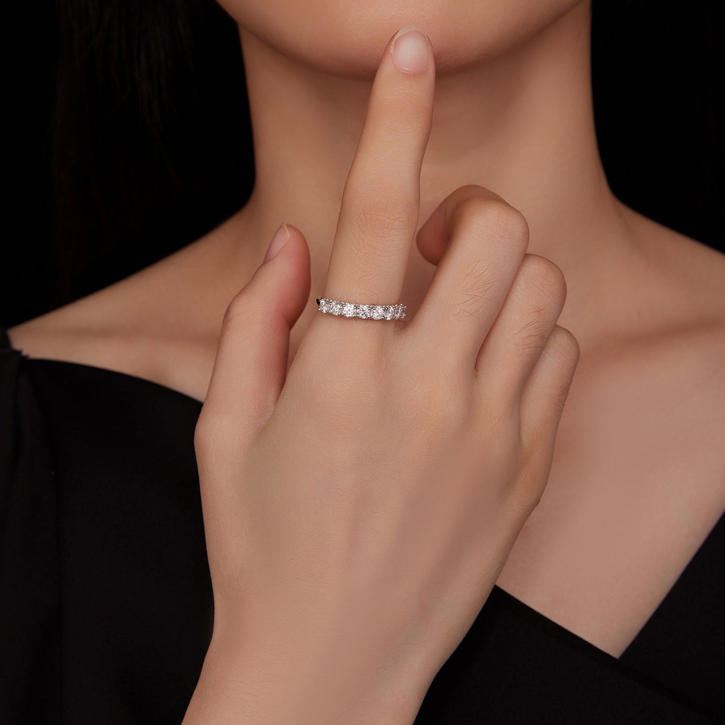 Patterned Moissanite Ring