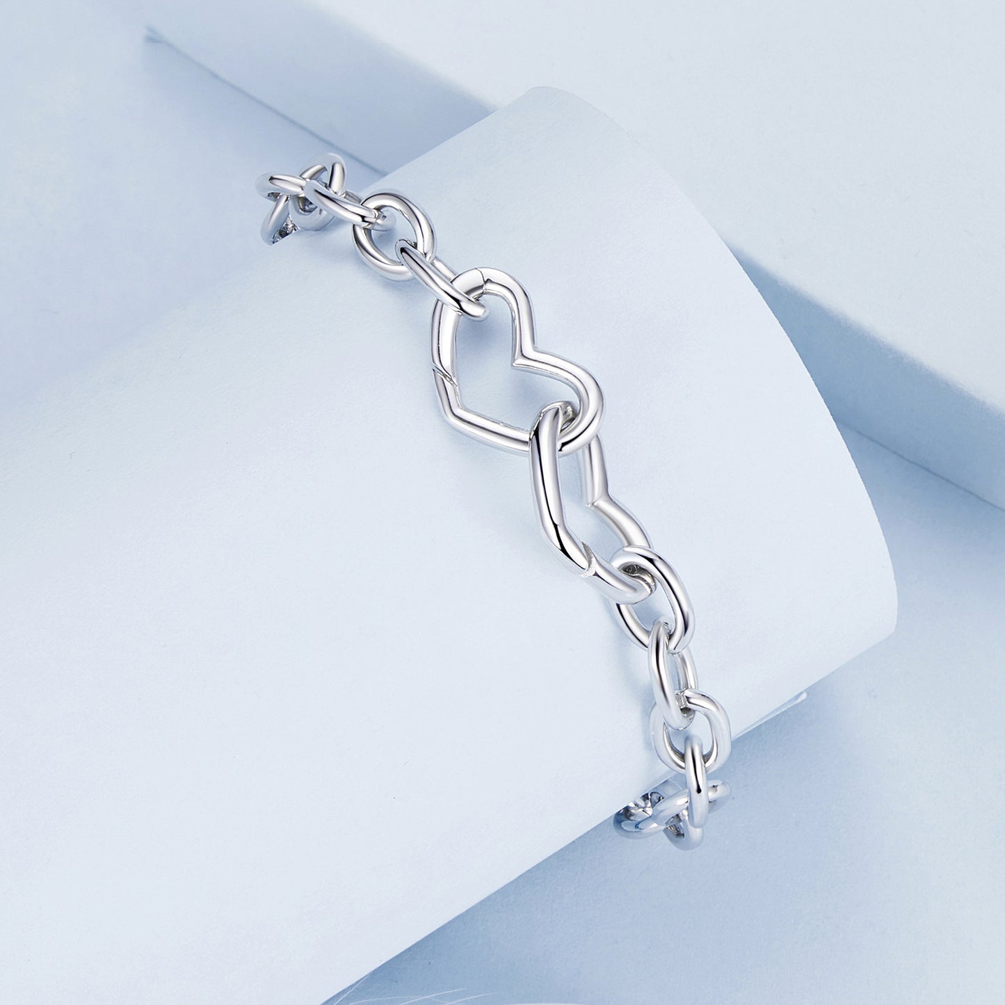 Interlocking Twin Hearts Bracelet