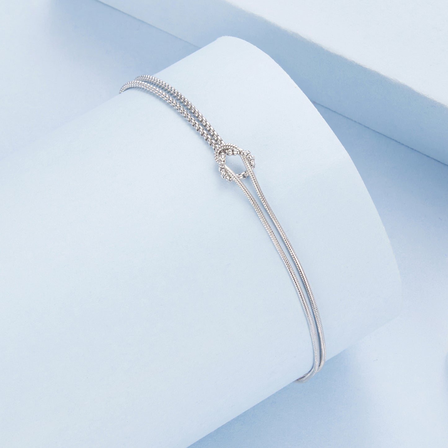 Interwoven Chain Bracelet