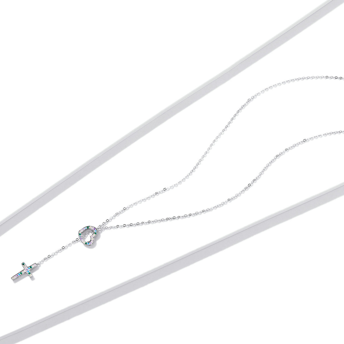 Heart-shaped Pendant Necklace