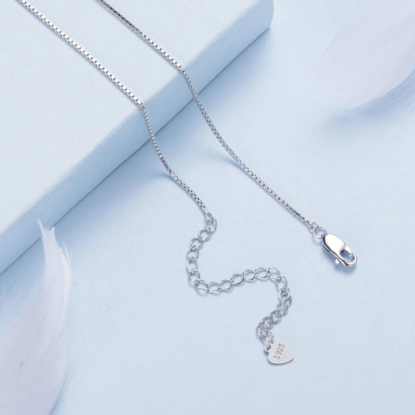 Delicate Snowflake Collarbone Chain Necklace