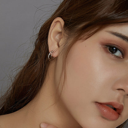 Interwoven Line Hoop Earrings