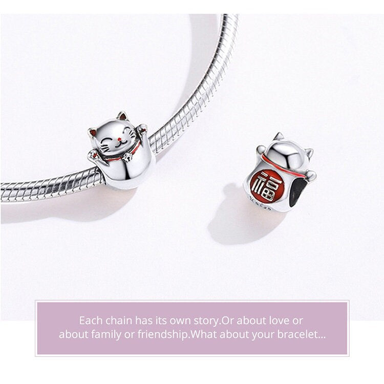 Lucky Cat Charm