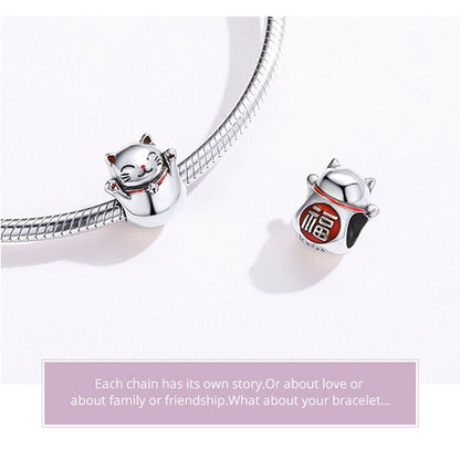 Lucky Cat Charm
