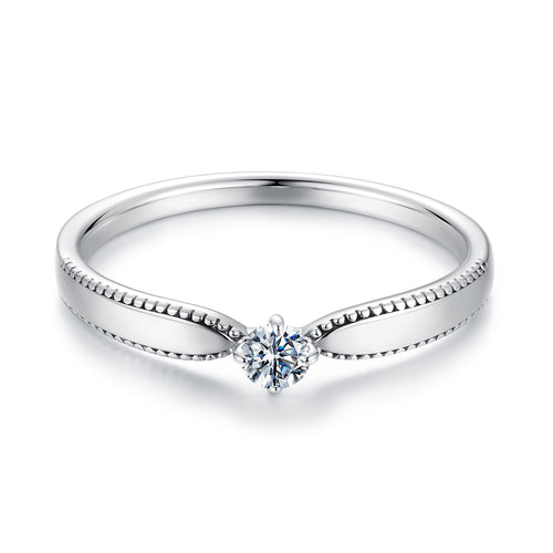 Elegant Sparkling Moissanite Ring