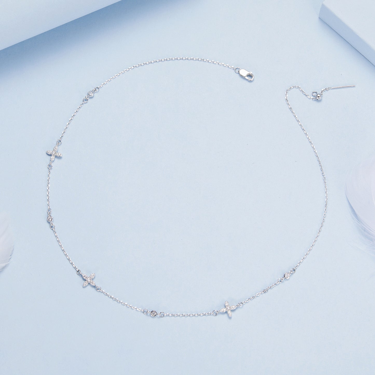 Floral Motif Neck Chain Necklace