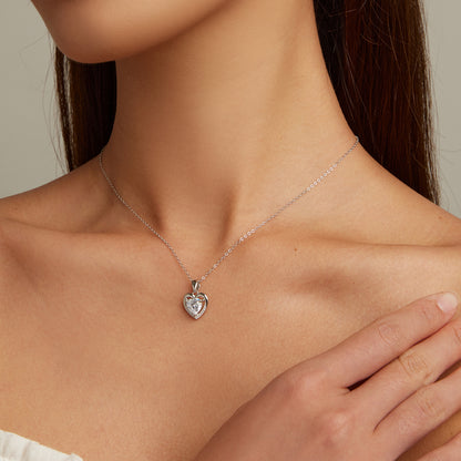 Heart-shaped White Zircon Necklace