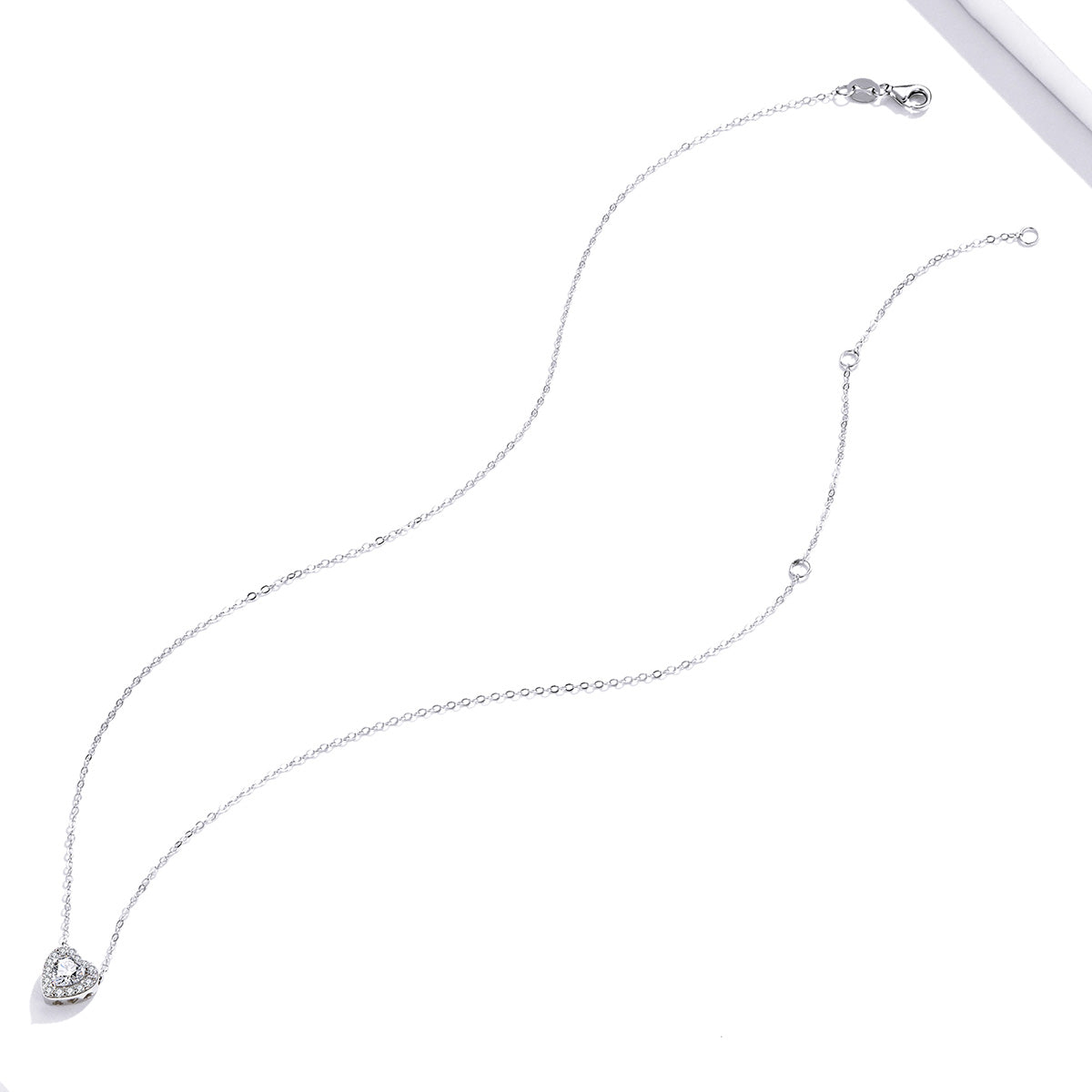 Glittering Heart Pendant Necklace