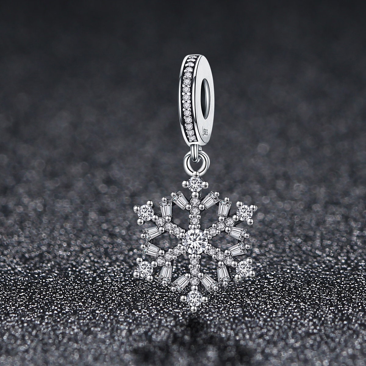 Christmas Theme Snowflakes Charm