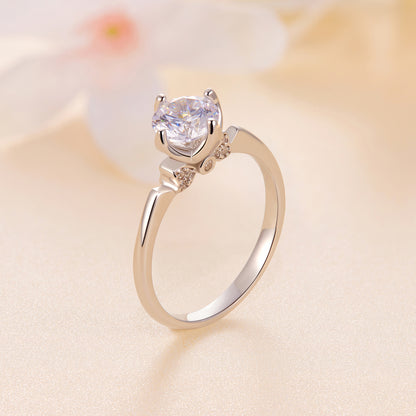 Sparkling Moissanite Wedding Ring