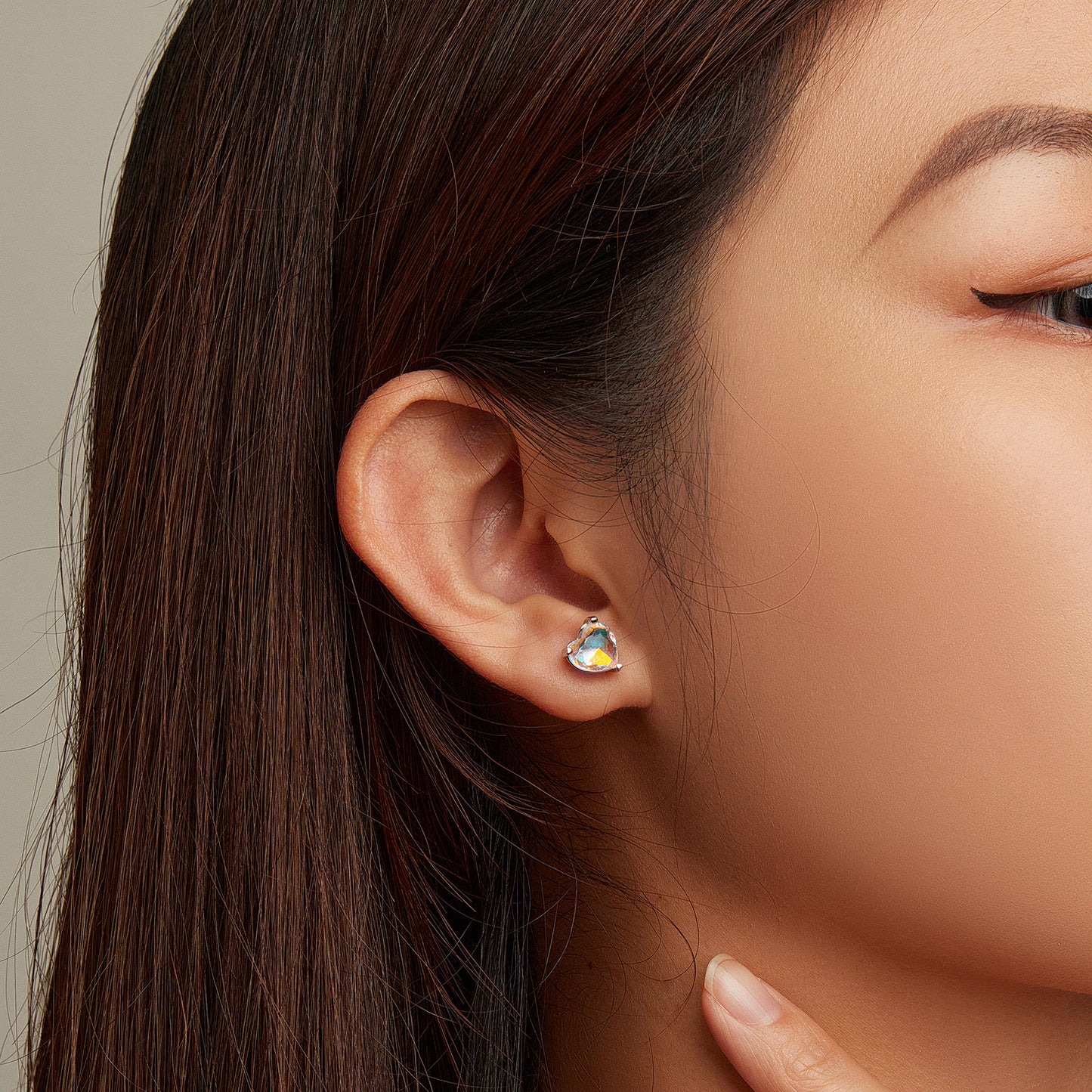 Heart-shaped Iridescent Glass Studs