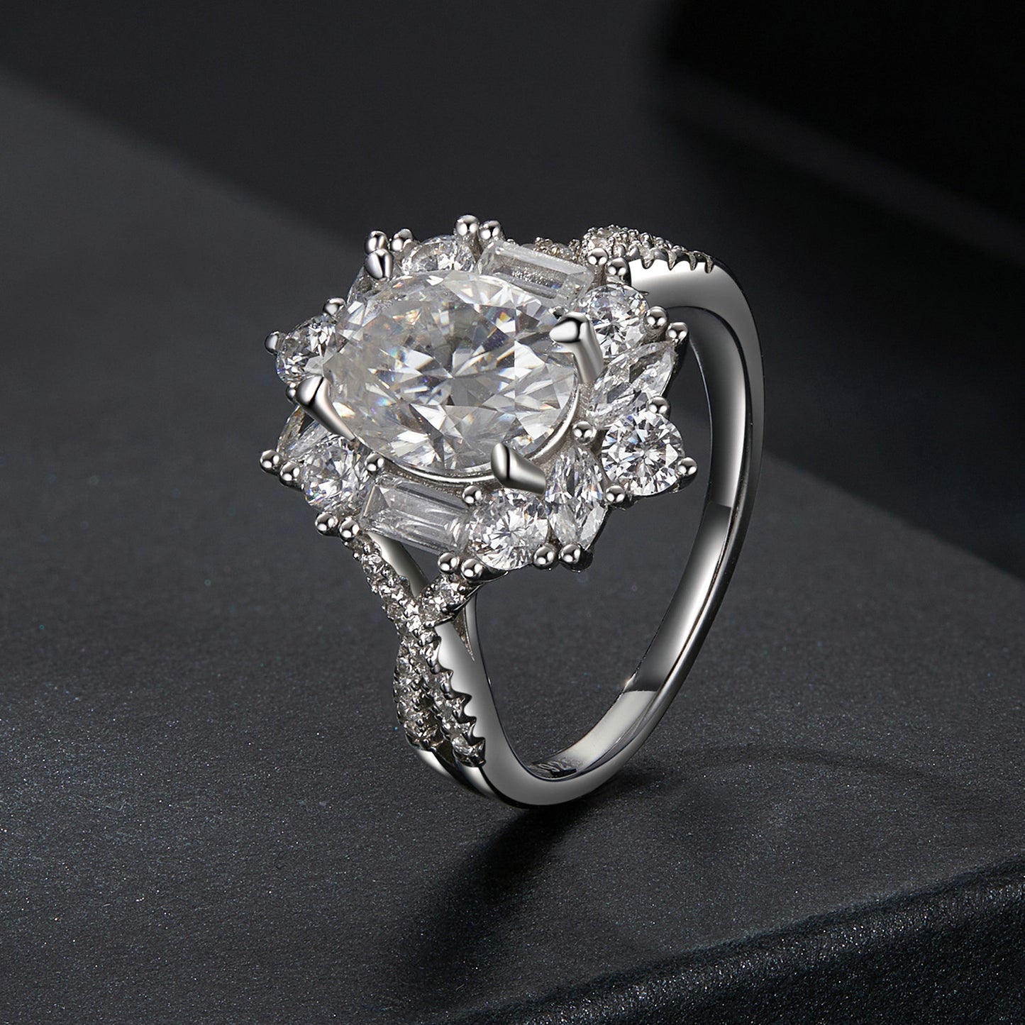 2 Carat Moissanite Ring