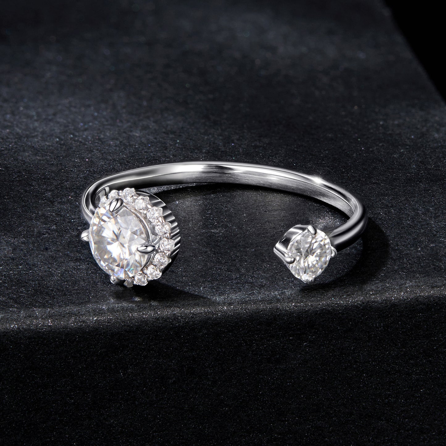 Sparkling Moissanite Adjustable Ring