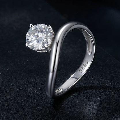 Minimalist 1 Carat Moissanite Ring