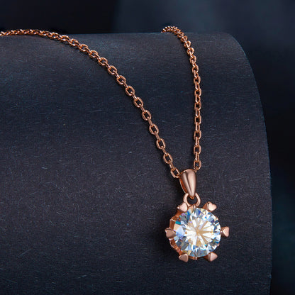 Luxurious Moissanite Necklace